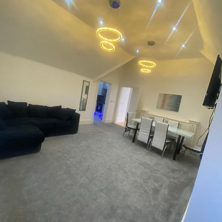 Penthouse Apt8 Apartamento Wolverhampton Exterior foto