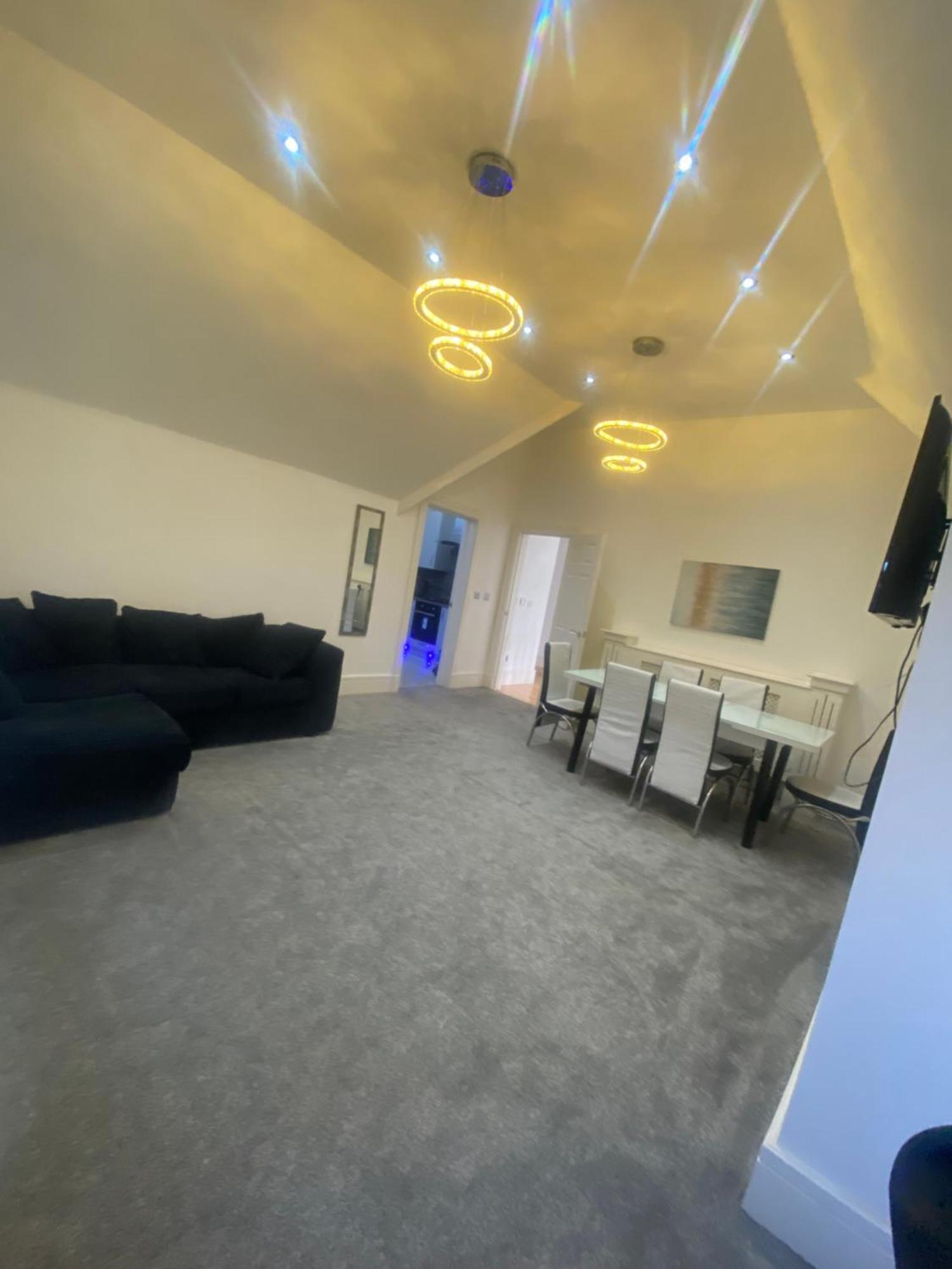 Penthouse Apt8 Apartamento Wolverhampton Exterior foto