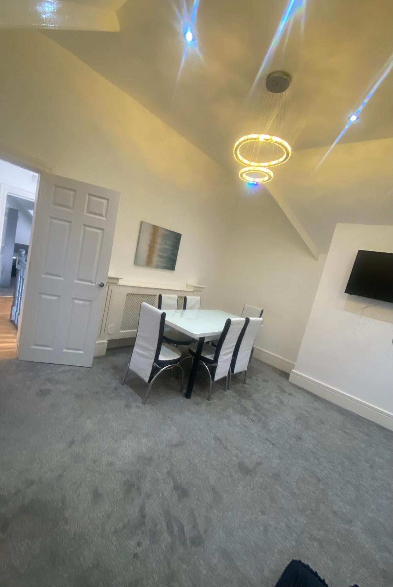 Penthouse Apt8 Apartamento Wolverhampton Exterior foto